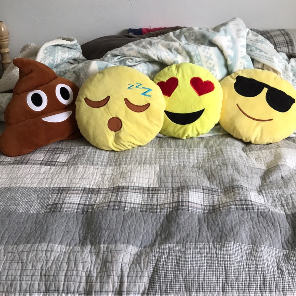 Emoji pillows
